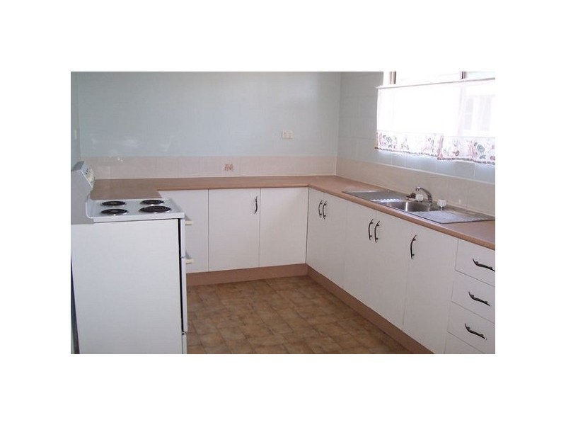 53 Whitsunday Street QUEENS BEACH, Bowen QLD 4805