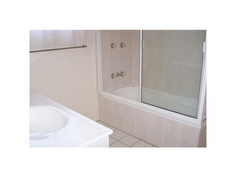 106 Leichhardt Street, Bowen QLD 4805