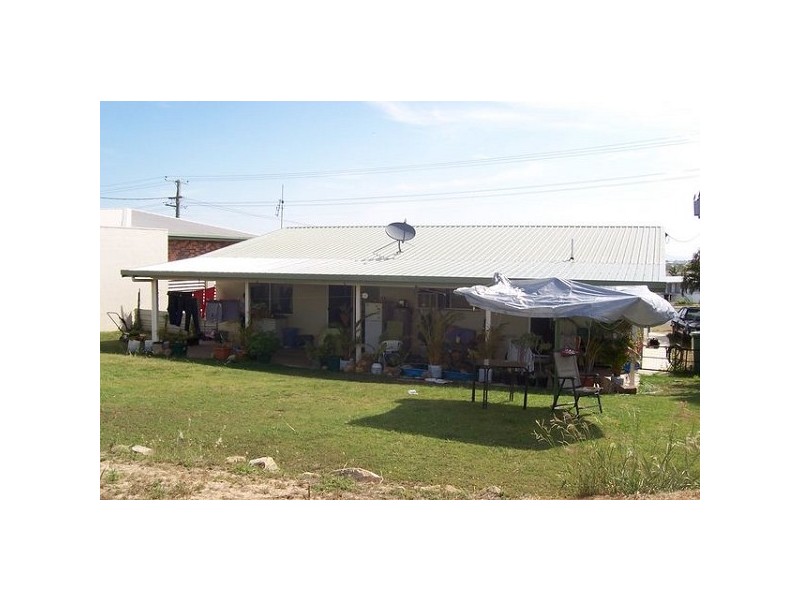 106 Leichhardt Street, Bowen QLD 4805