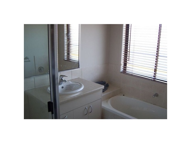 7 Lexington Court, Bowen QLD 4805