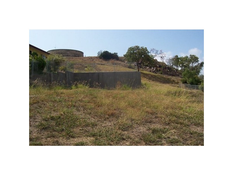 13 Pilcher Place, Bowen QLD 4805