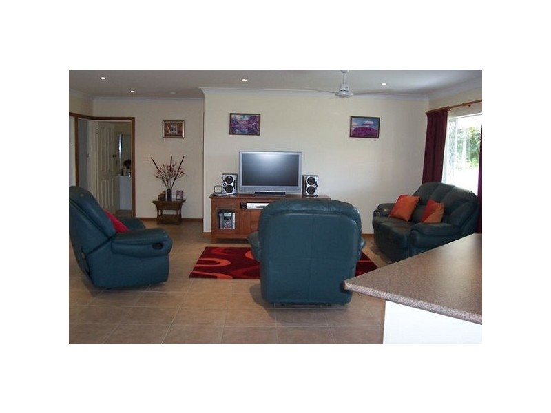 13 Gilbert Street, Bowen QLD 4805