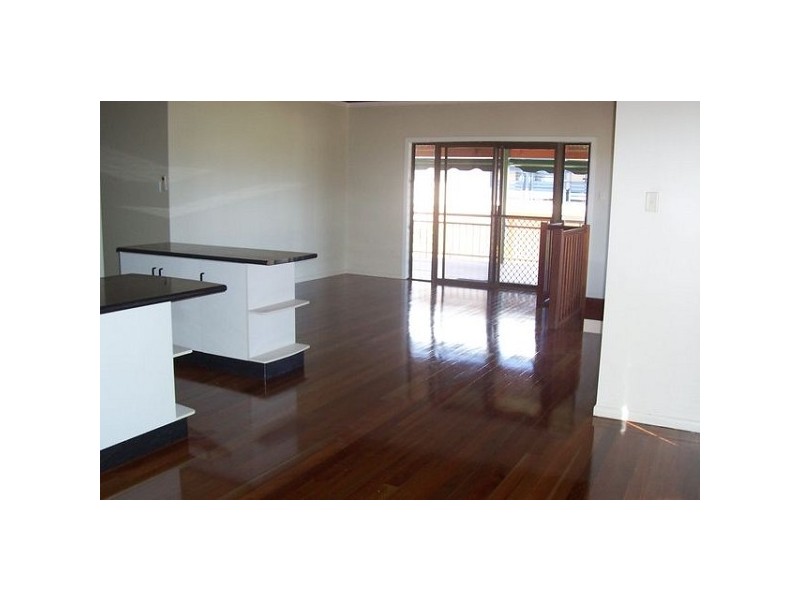 36 Wentworth Street, Bowen QLD 4805