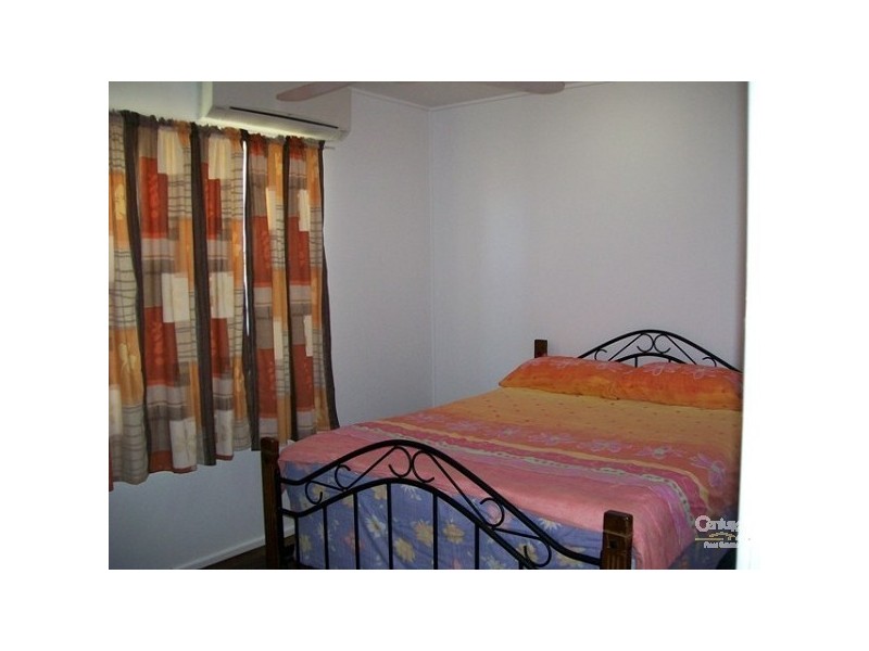 20 West Street, Bowen QLD 4805