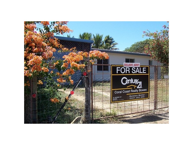 2 Baxter Avenue, BRISK BAY, Bowen QLD 4805