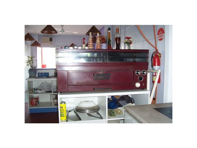 39 Murroona Street, Bowen QLD 4805