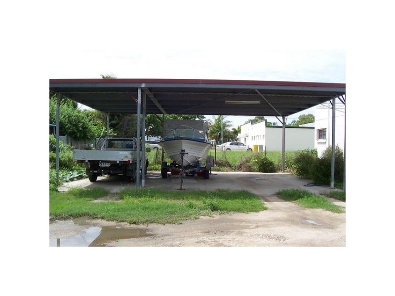 39 Murroona Street, Bowen QLD 4805