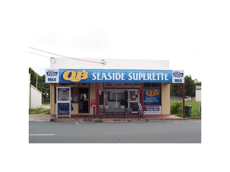 39 Murroona Street, Bowen QLD 4805