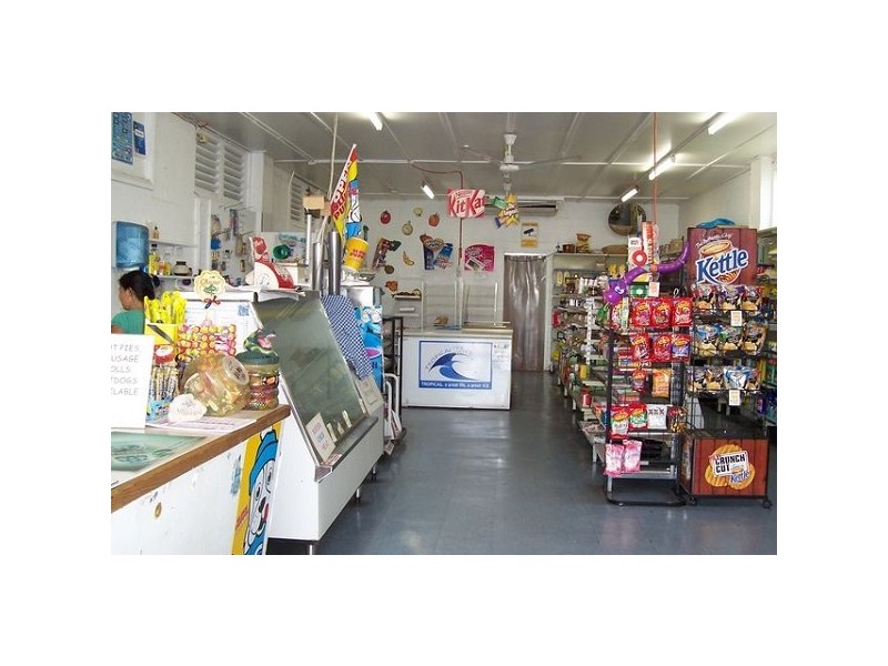 39 Murroona Street, Bowen QLD 4805