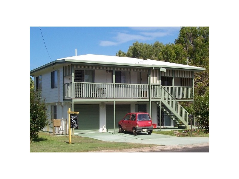 8 Crofton Street, Bowen QLD 4805