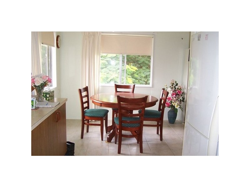 8 Crofton Street, Bowen QLD 4805