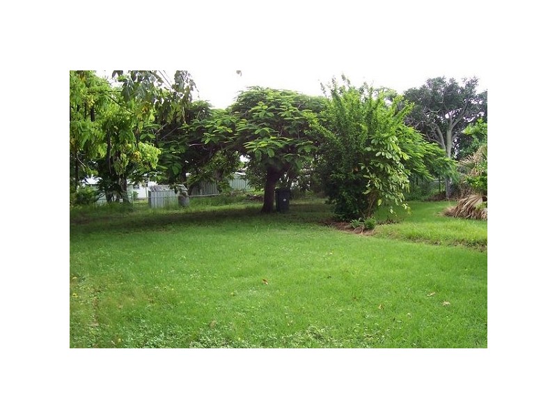 2 Kennedy Street, Bowen QLD 4805