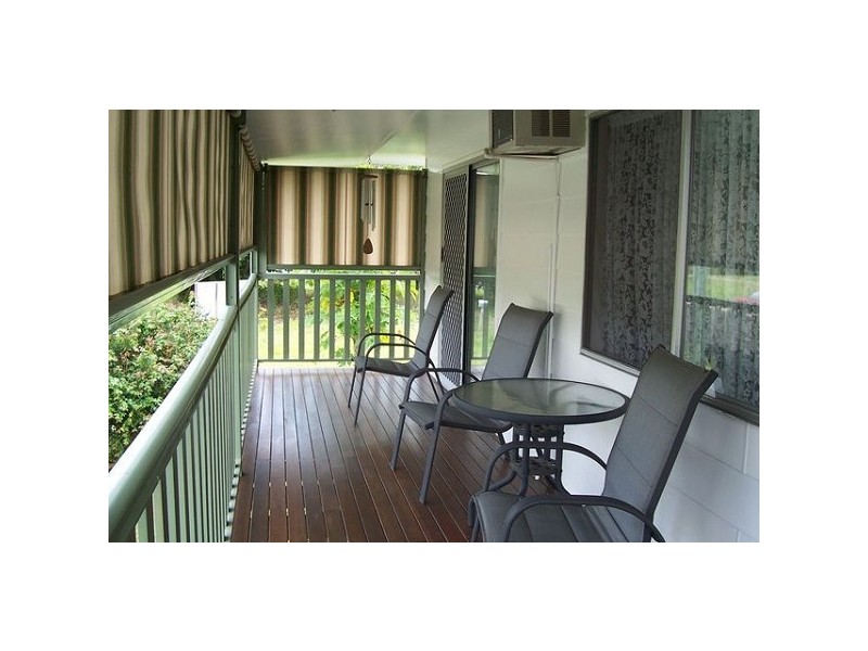 8 Crofton Street, Bowen QLD 4805