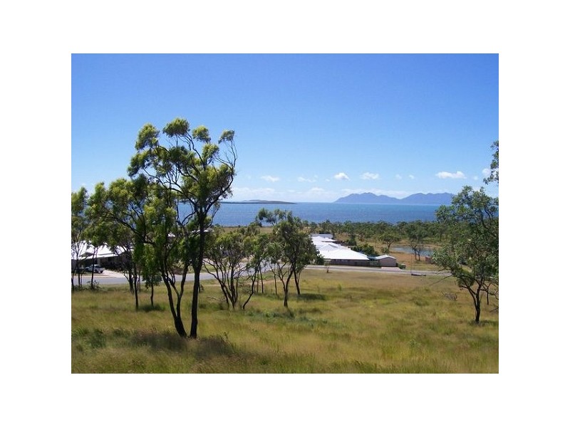 28 Grandview Terrace, Whitsunday Shores, Bowen QLD 4805
