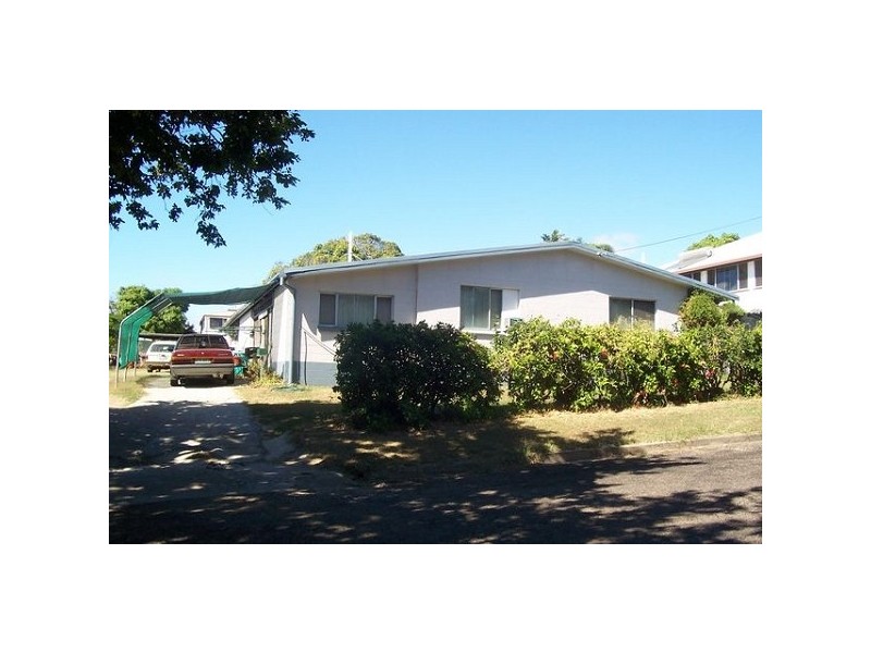 1 Bunting Street, Bowen QLD 4805