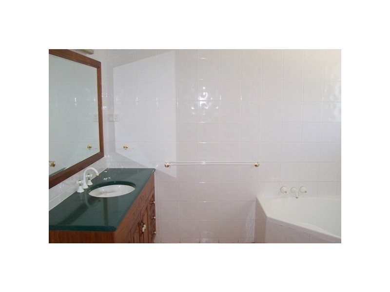 76 Gordon Street, Bowen QLD 4805