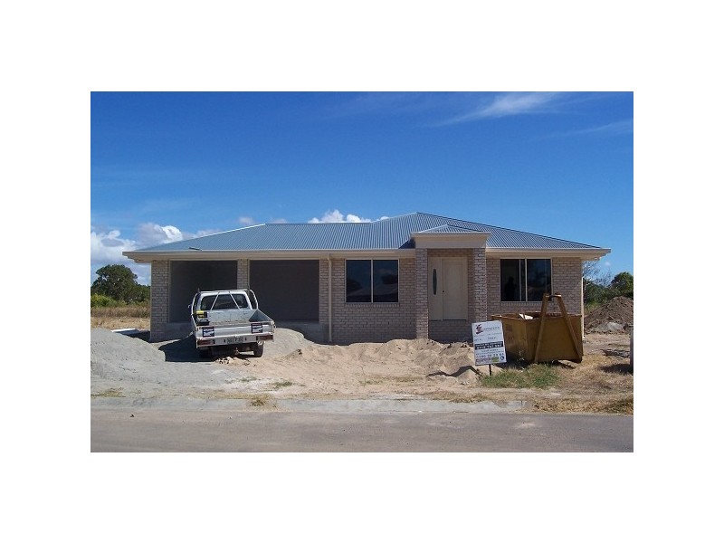 8 Lexington Court, Bowen QLD 4805