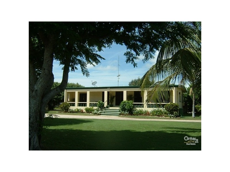 90 Whitsunday Street QUEENS BEACH, Bowen QLD 4805