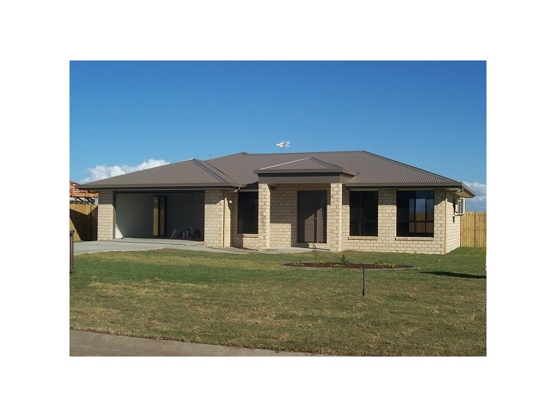 13 Lucinda Place, Bowen QLD 4805