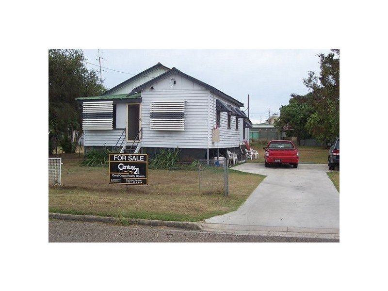 4 Belgravia Road, Bowen QLD 4805