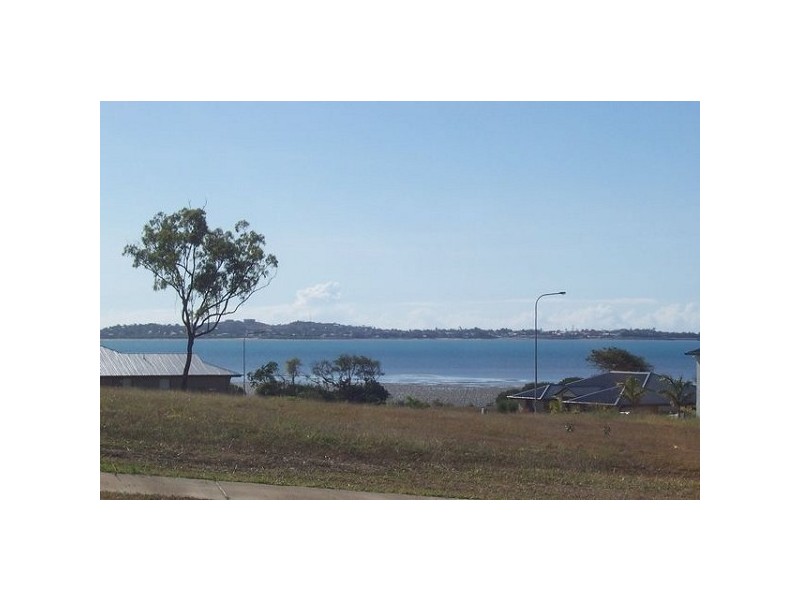 126 Ocean View Drive, Bowen QLD 4805