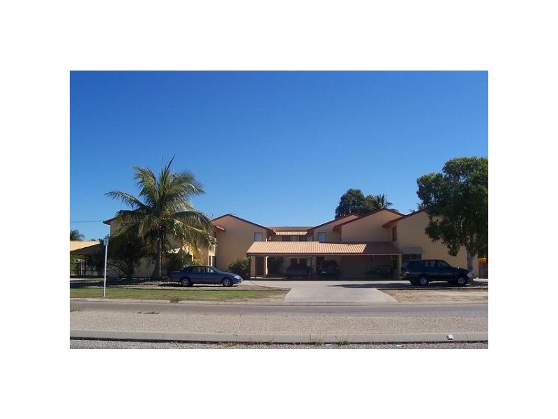 7/2a Powell Street, Bowen QLD 4805