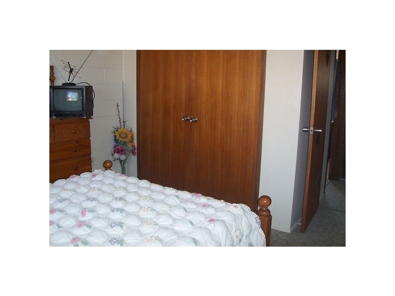 7/2a Powell Street, Bowen QLD 4805