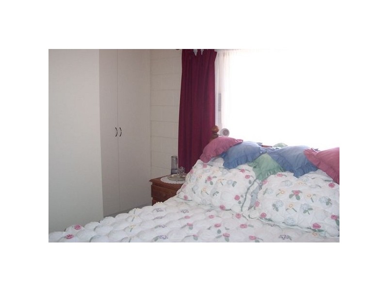 7/2a Powell Street, Bowen QLD 4805