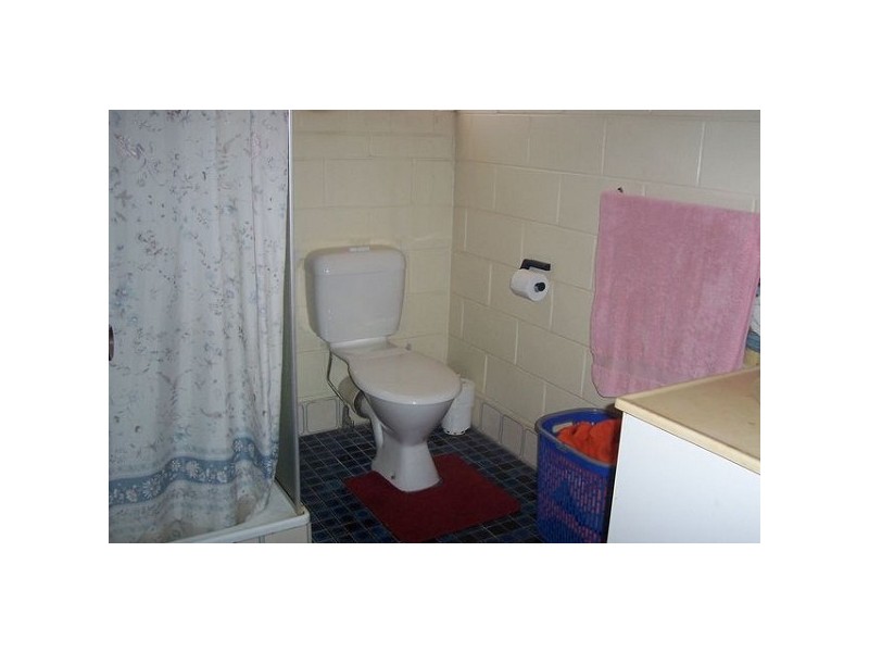 7/2a Powell Street, Bowen QLD 4805