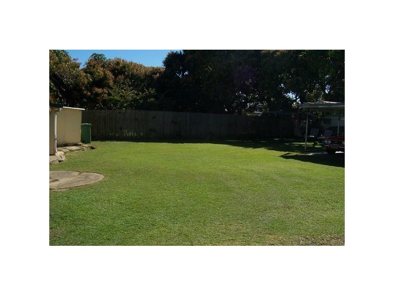 28 Tracey Street, QUEENS BEACH, Bowen QLD 4805