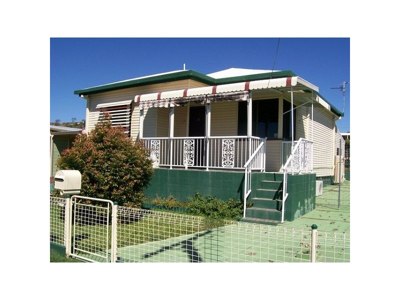 7 Darwen Street, Bowen QLD 4805