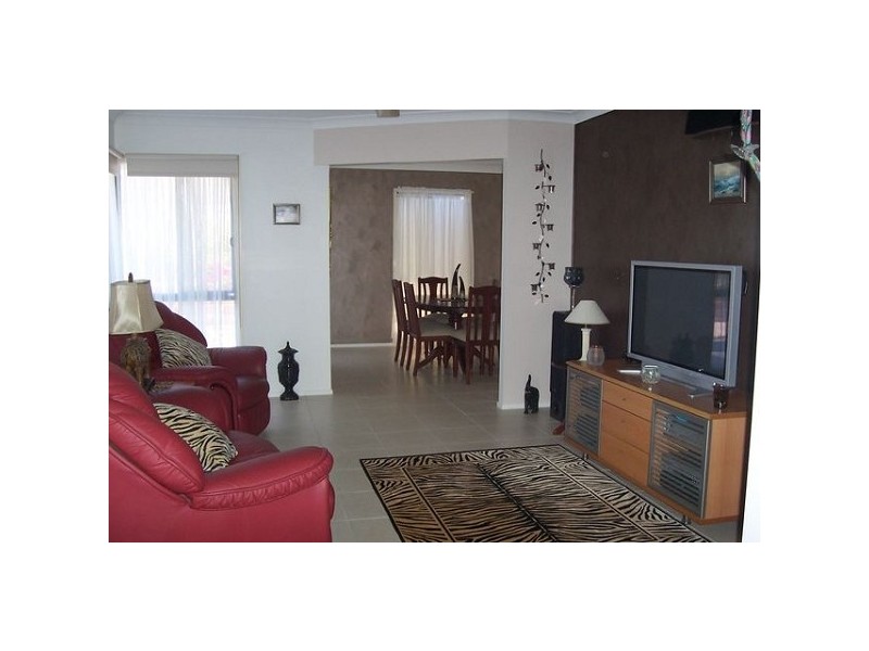 6 Tynwald Avenue, Bowen QLD 4805