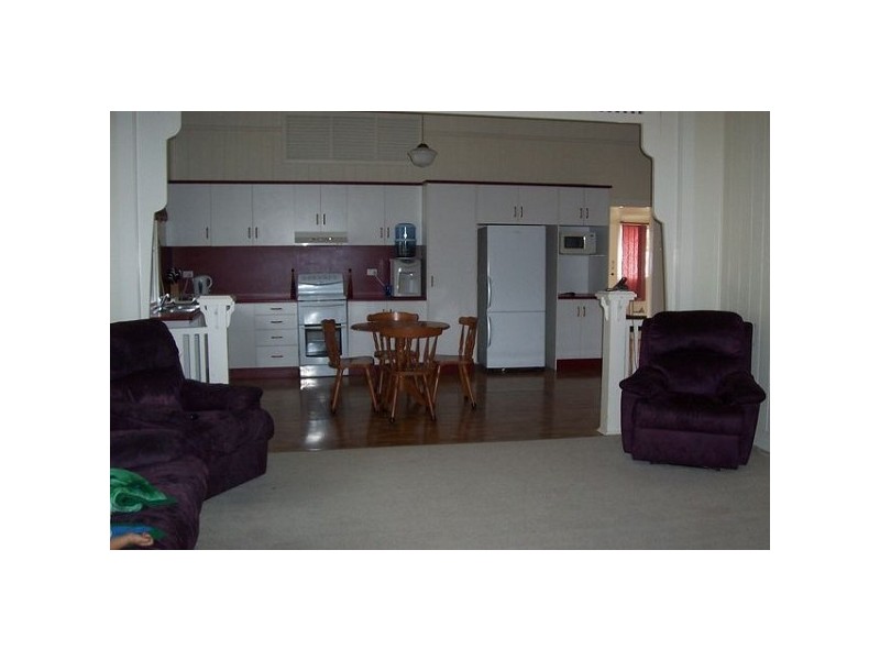 26 Reynolds Street, Bowen QLD 4805