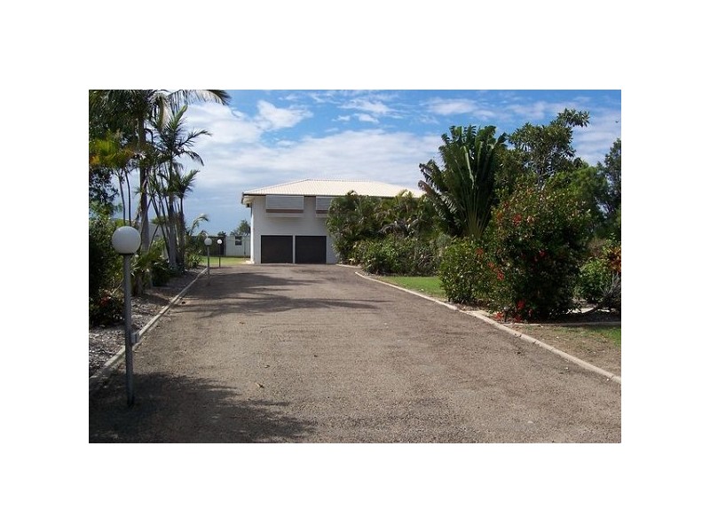 18588 Bruce Highway, Bowen QLD 4805