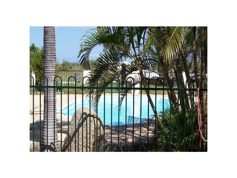 18588 Bruce Highway, Bowen QLD 4805