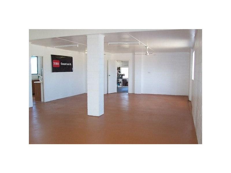 18588 Bruce Highway, Bowen QLD 4805