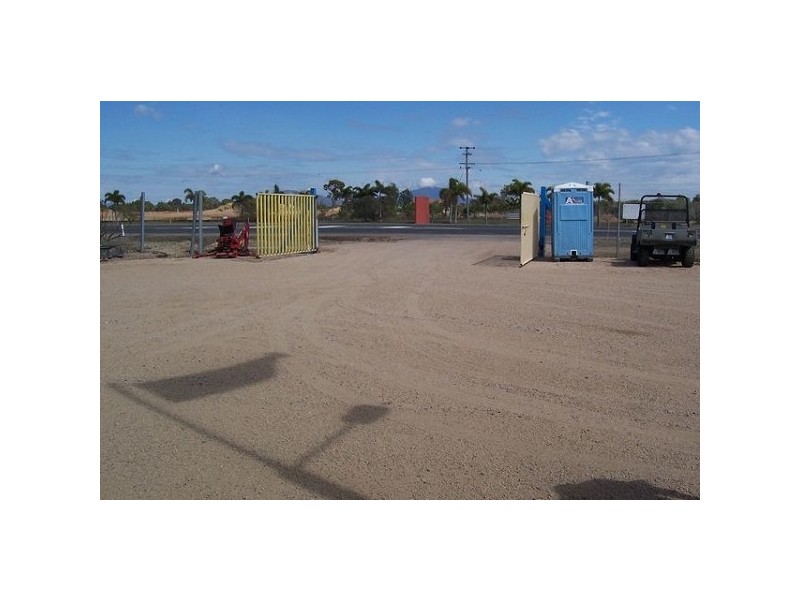 18588 Bruce Highway, Bowen QLD 4805