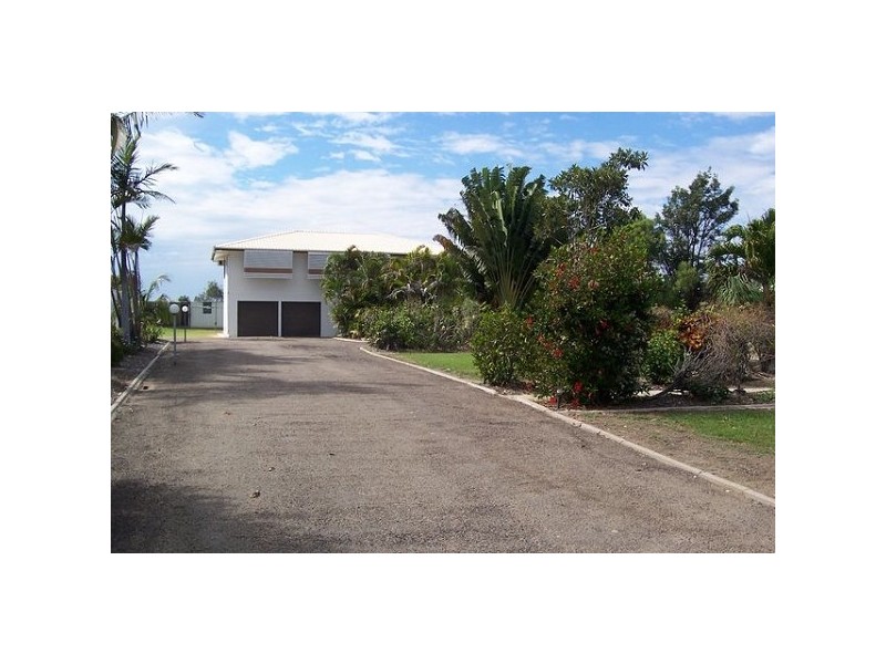 18588 Bruce Highway, Bowen QLD 4805