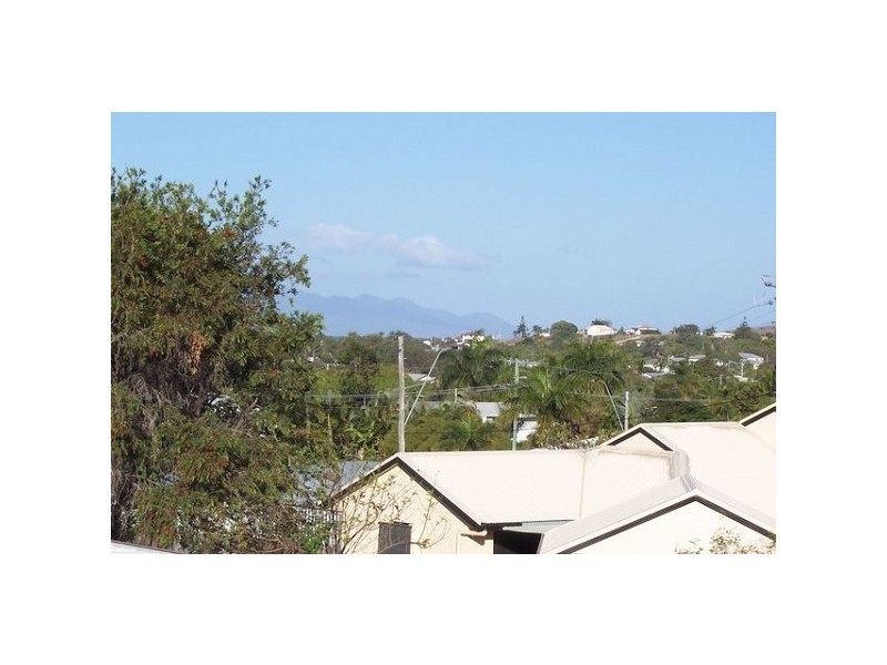 7 Philip Street, Bowen QLD 4805