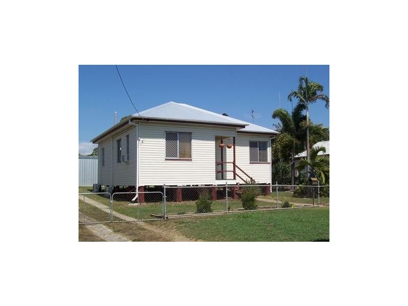 9 Darwen Street, Bowen QLD 4805