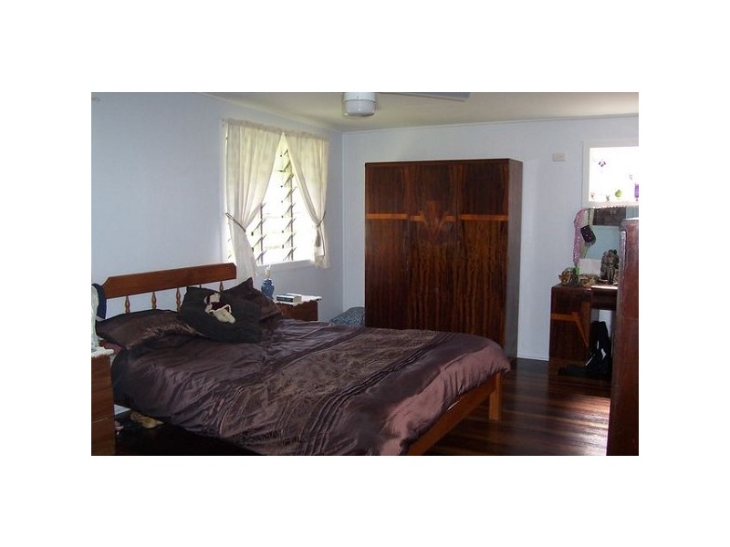34 Pitcain Avenue BRISK BAY, Bowen QLD 4805