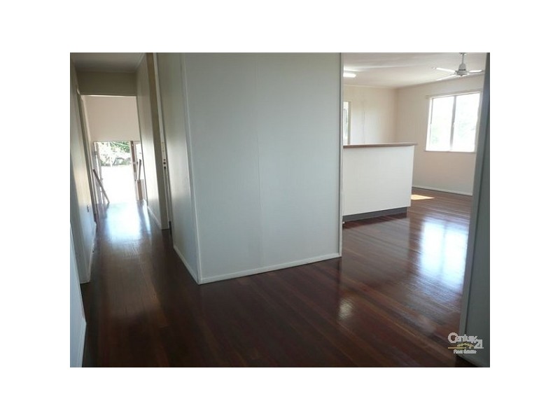 21 Hay Street, Bowen QLD 4805