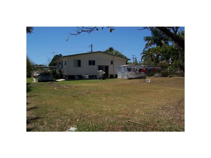 21 Hay Street, Bowen QLD 4805