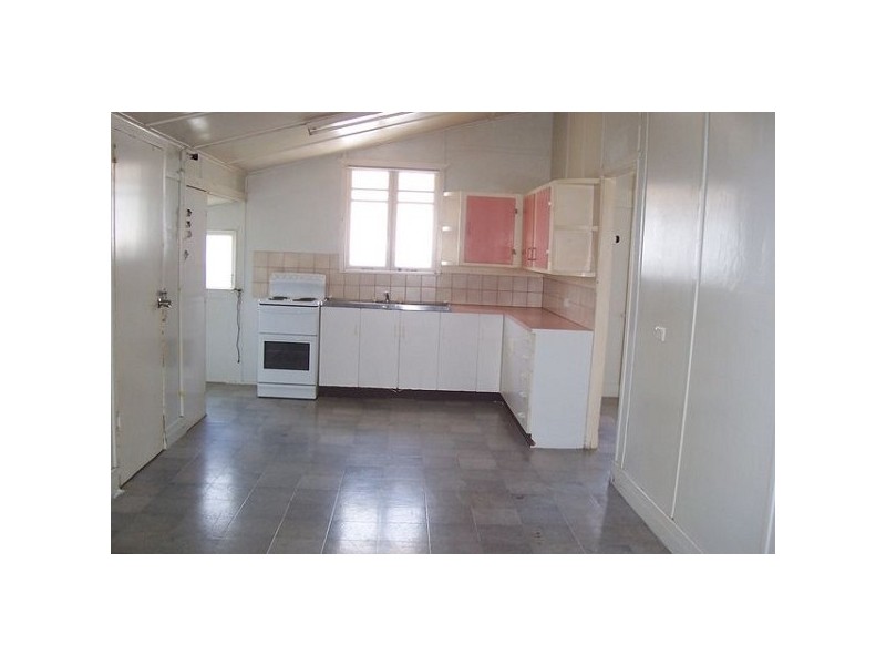 55 Golf Links Road, Bowen QLD 4805