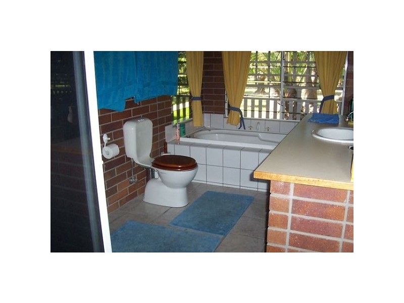 312 Richmond Road, Bowen QLD 4805