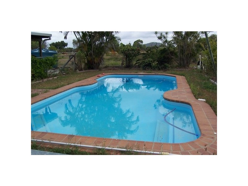 129 Flemington Road, Bowen QLD 4805