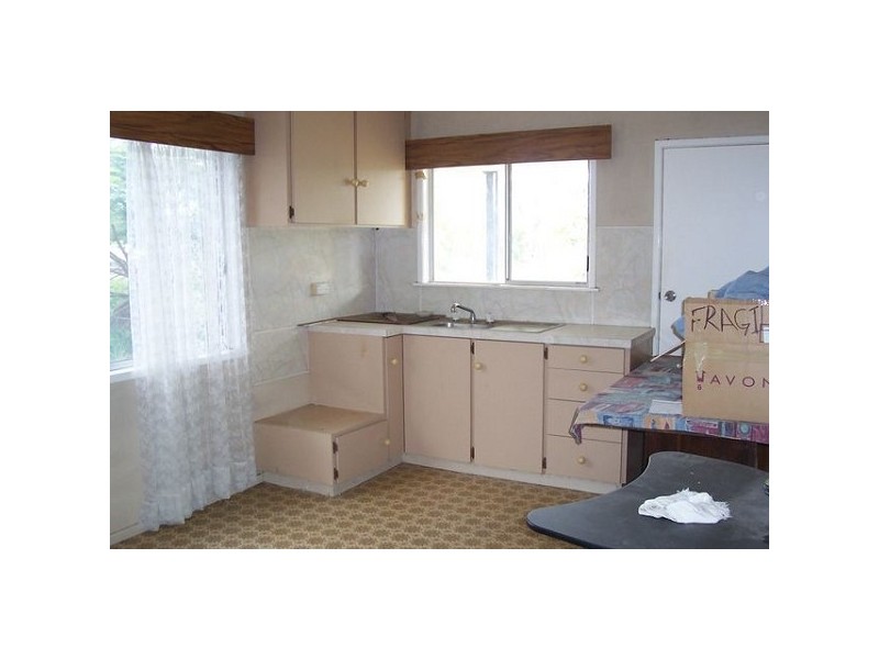 129 Flemington Road, Bowen QLD 4805