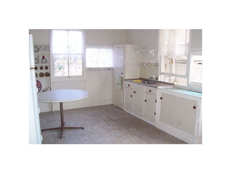 85 George Street, Bowen QLD 4805