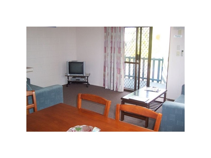 9/47 Horseshoe Bay Road, Bowen QLD 4805