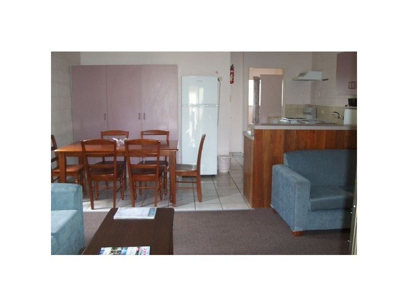 9/47 Horseshoe Bay Road, Bowen QLD 4805